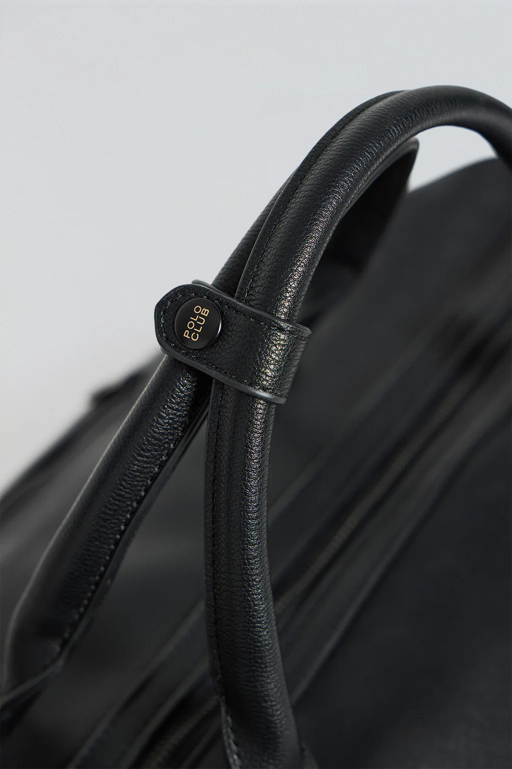 Black bag Kent with zip and Polo Club details - Image 5