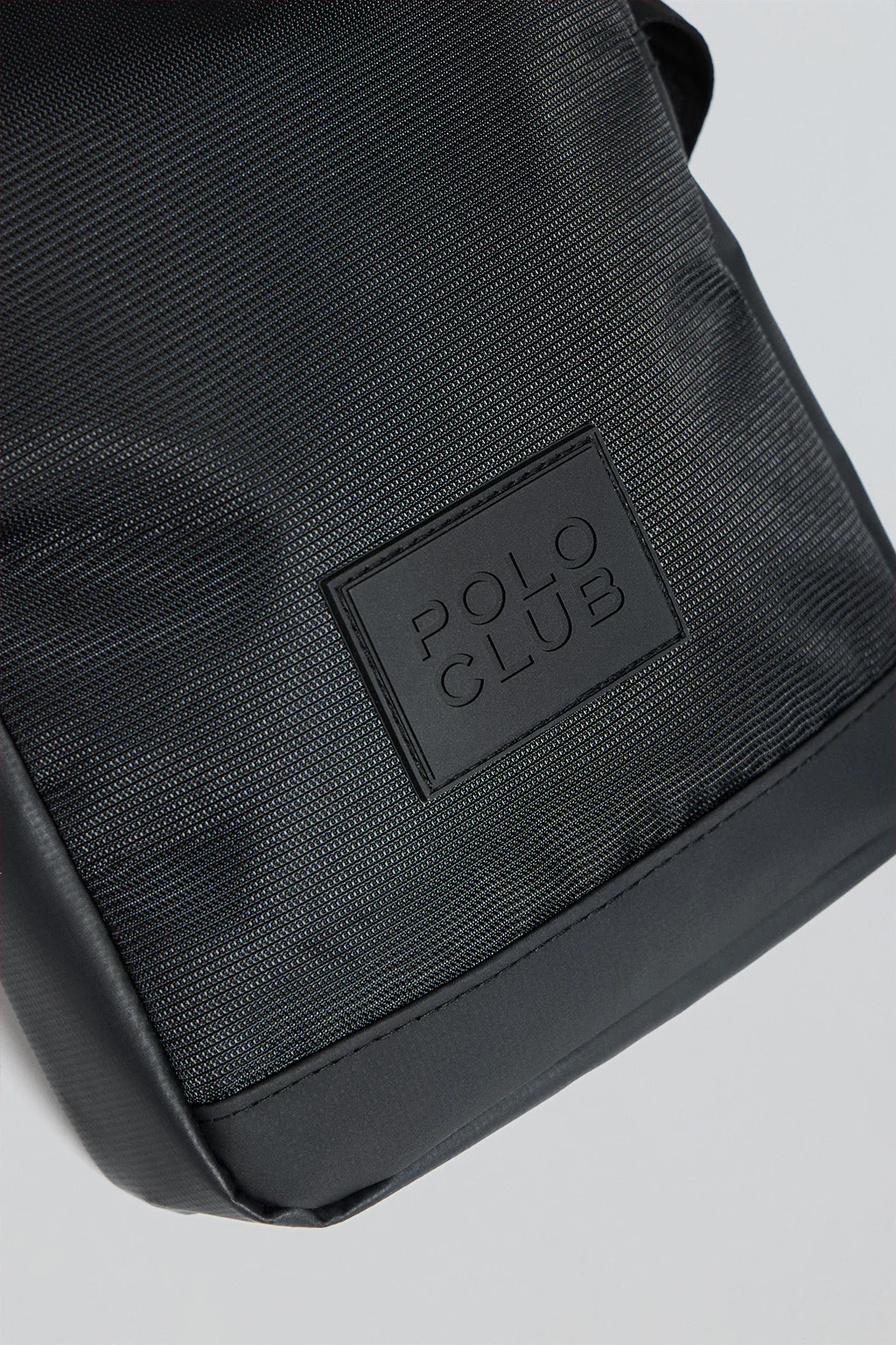 Black reporter bag Riverdale with Polo Club patch - Image 3