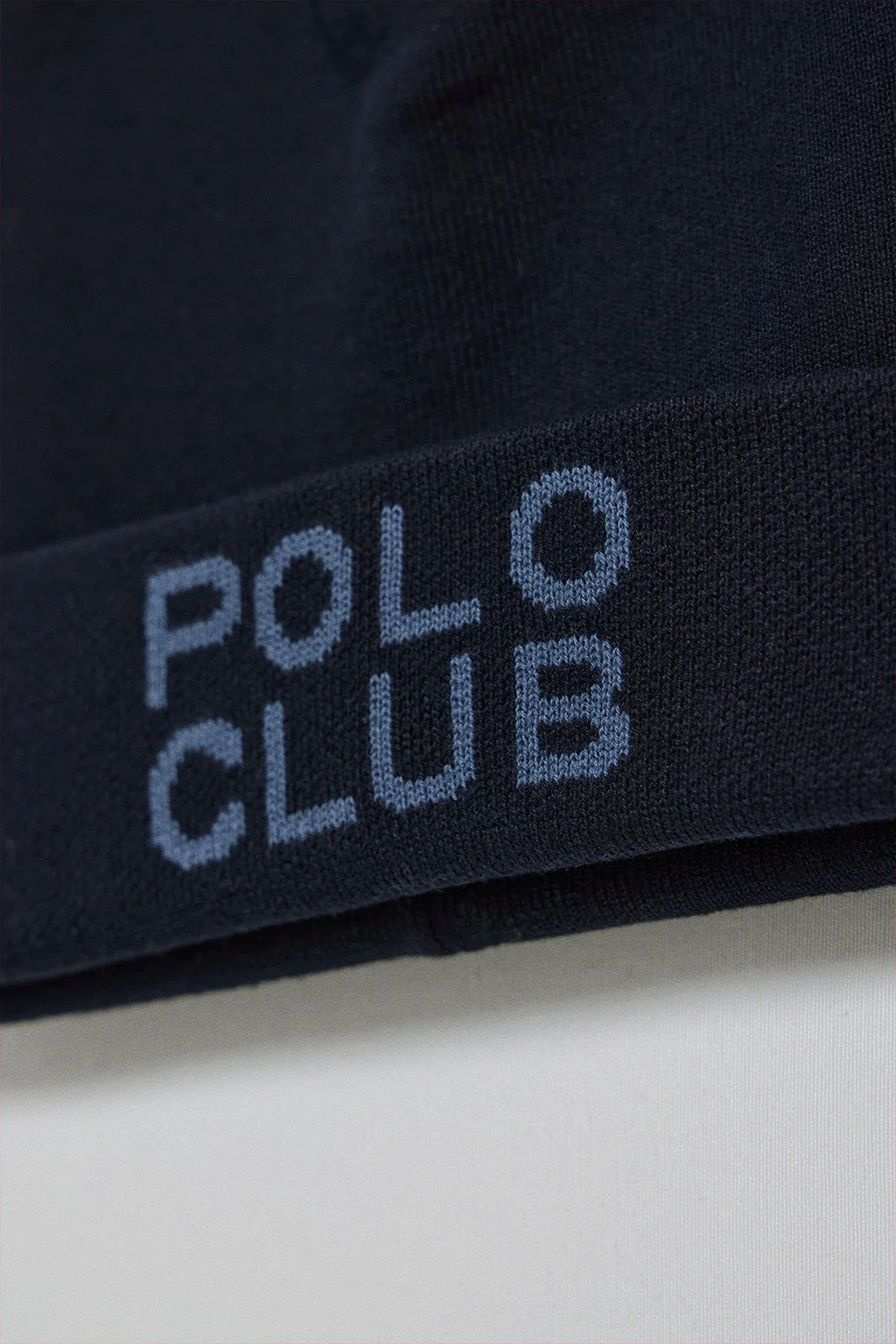 Navy blue Verth beanie with Polo Club jacquard logo - Image 2