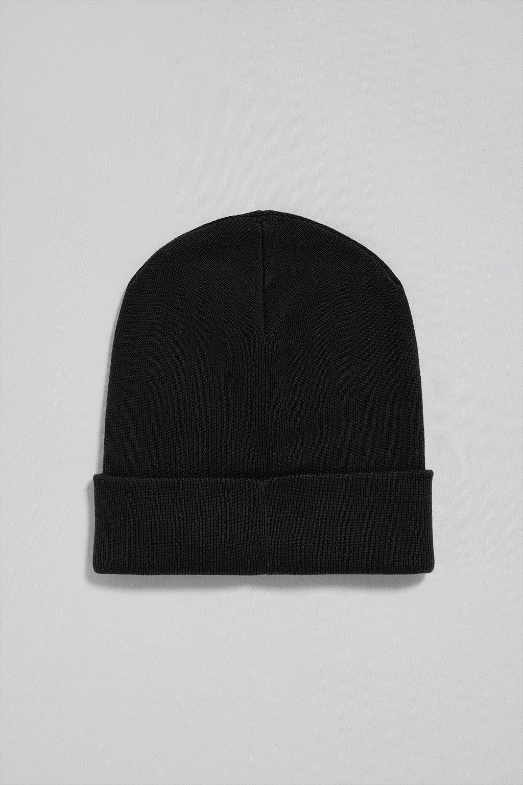 Black Vinny beanie with embroidered logo Rigby Go - Image 3