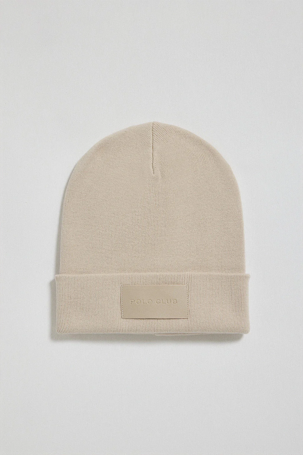 Beige Vito beanie with Polo Club label detail - Image 4