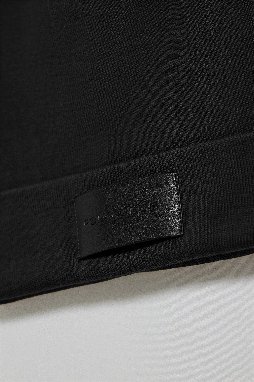 Black Vito beanie with Polo Club label detail - Image 2