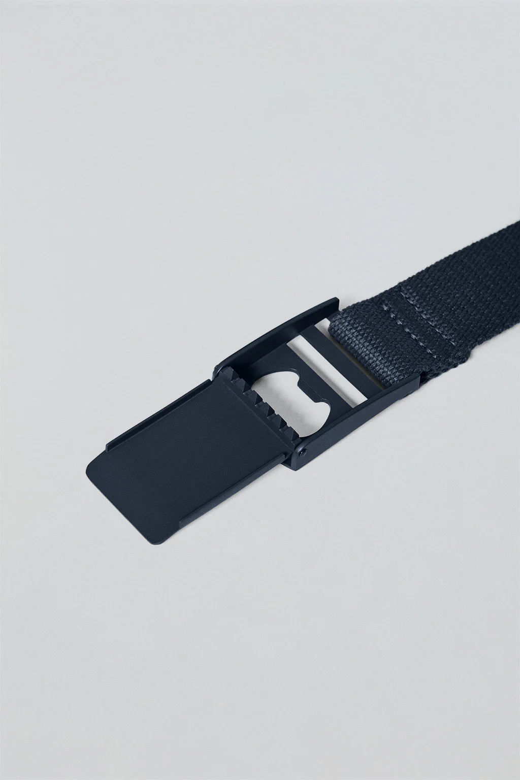 Navy-blue canvas belt Brahim with branded buckle - Image 3
