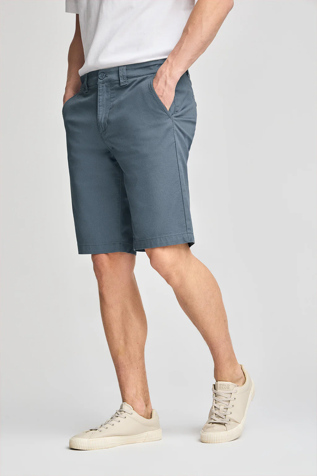 Denim-blue relaxed bermuda shorts with Polo Club details - Image 5
