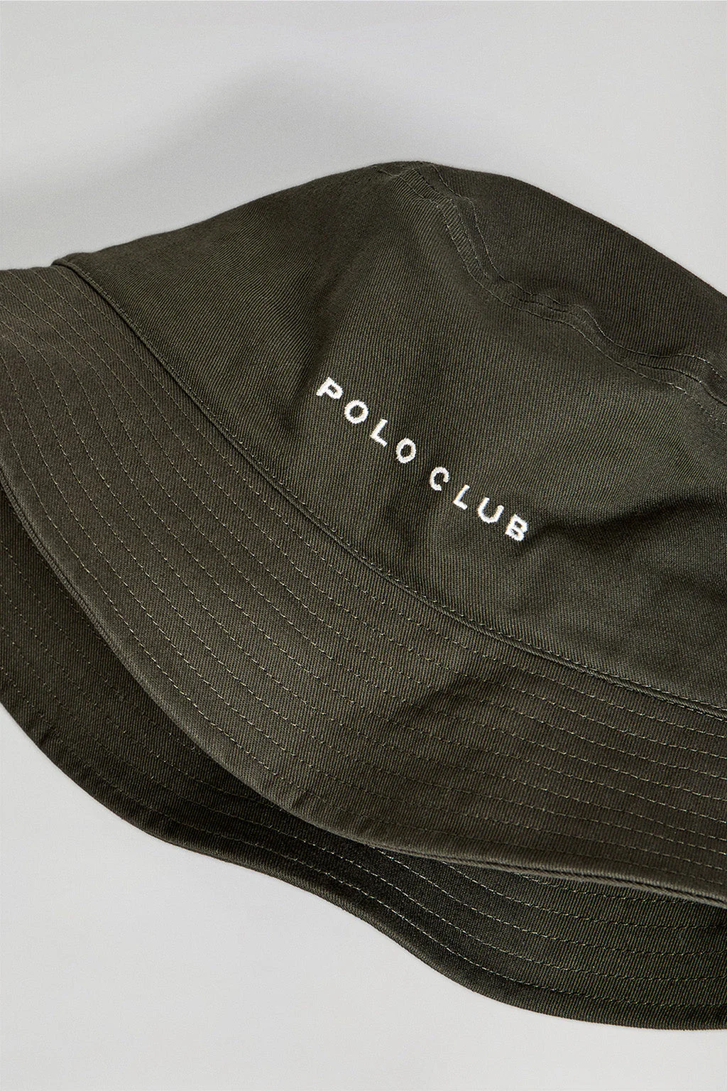 Khaki bucket hat with Minimal Polo Club embroidered logo - Image 5