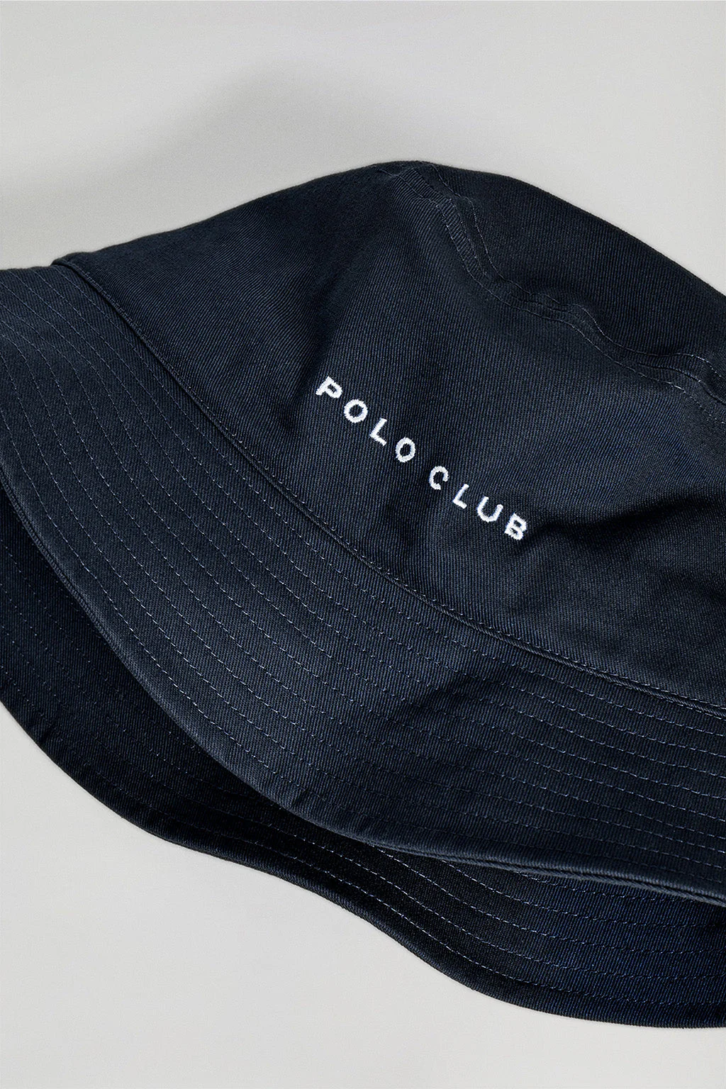 Navy-blue bucket hat with Minimal Polo Club embroidered logo - Image 6