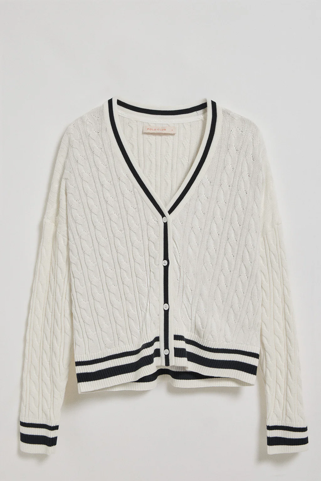 Beige cable-knit short cardigan with buttons and nautical patch - Image 8