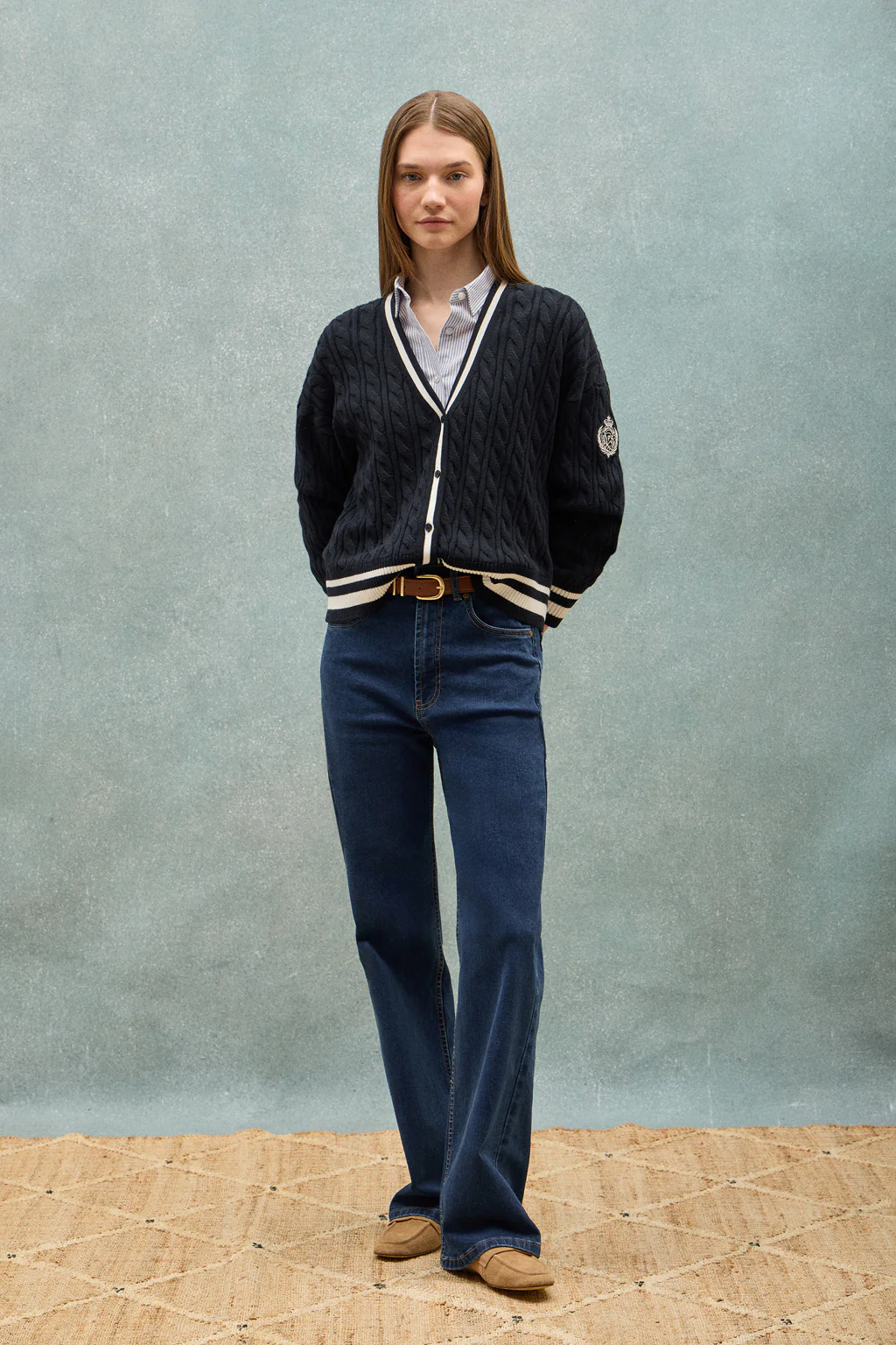 Navy-blue cable-knit short cardigan with buttons and nautical patch - Image 10