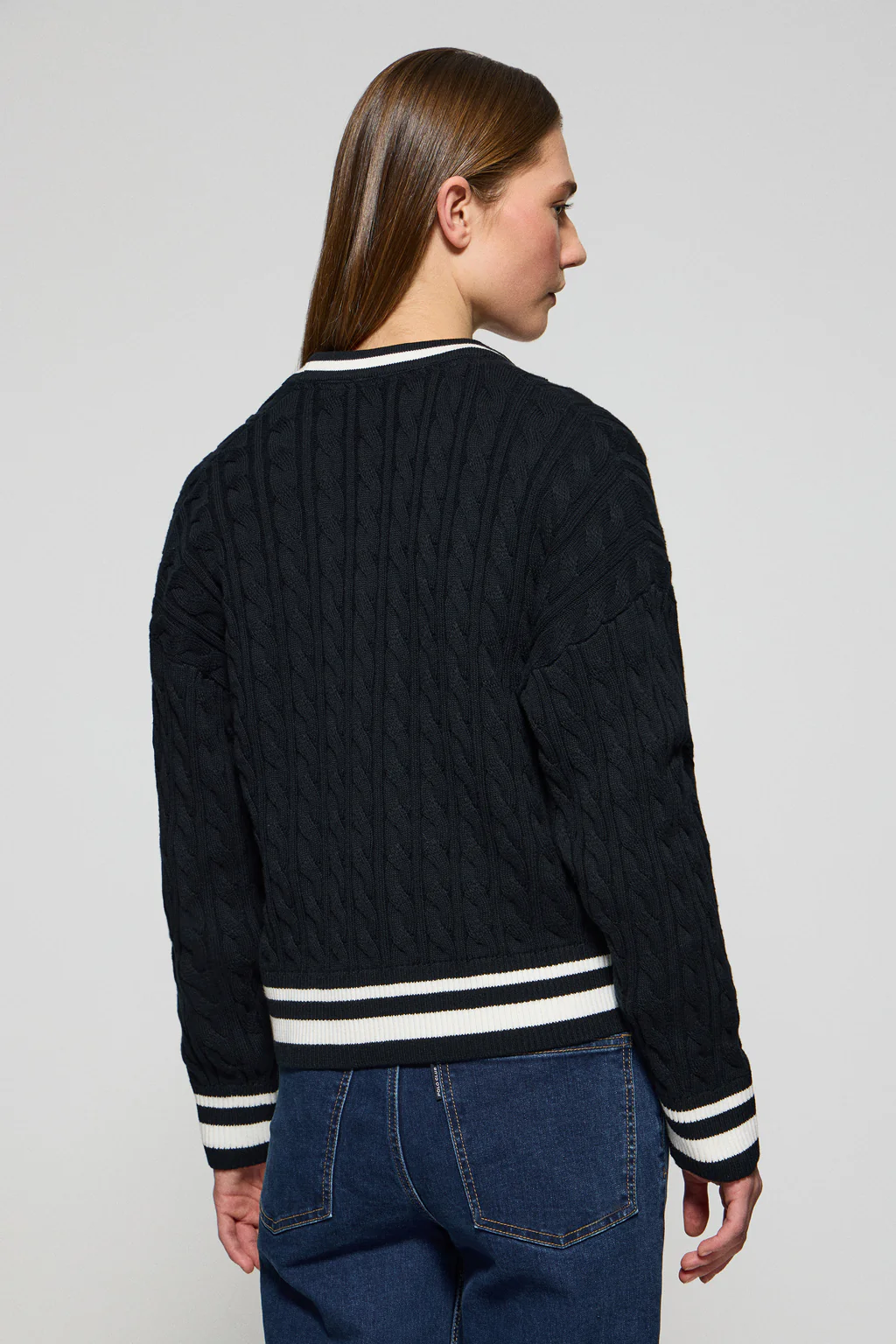 Navy-blue cable-knit short cardigan with buttons and nautical patch - Image 2