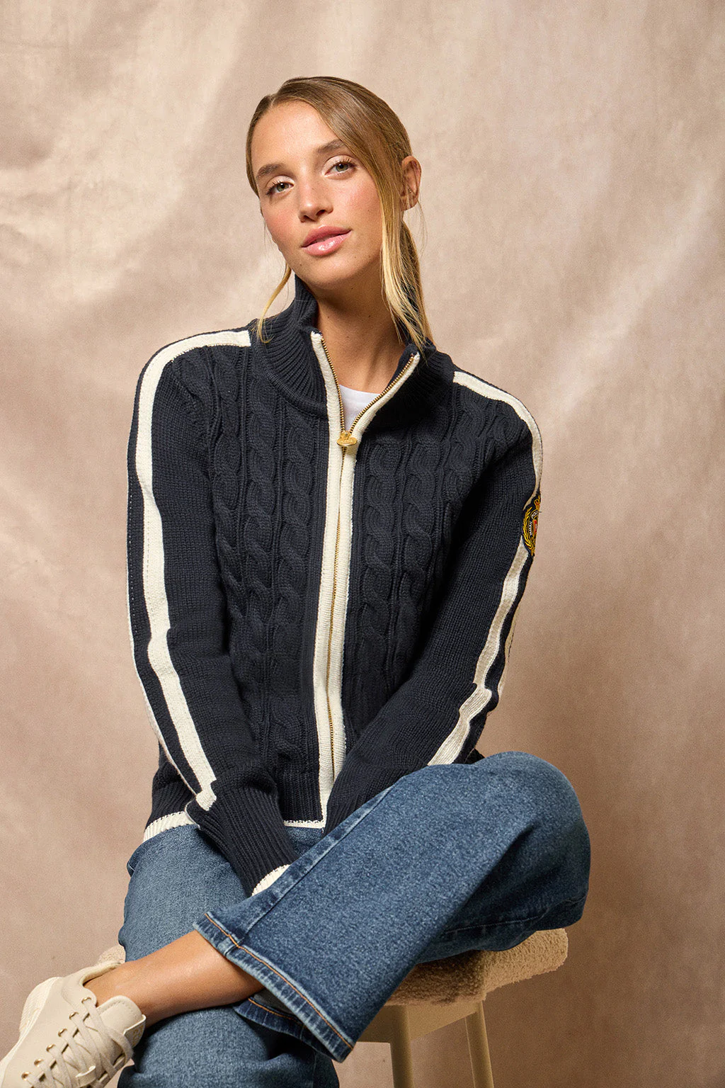 Navy-blue zip cardigan with Nautic Polo Club patch - Image 4