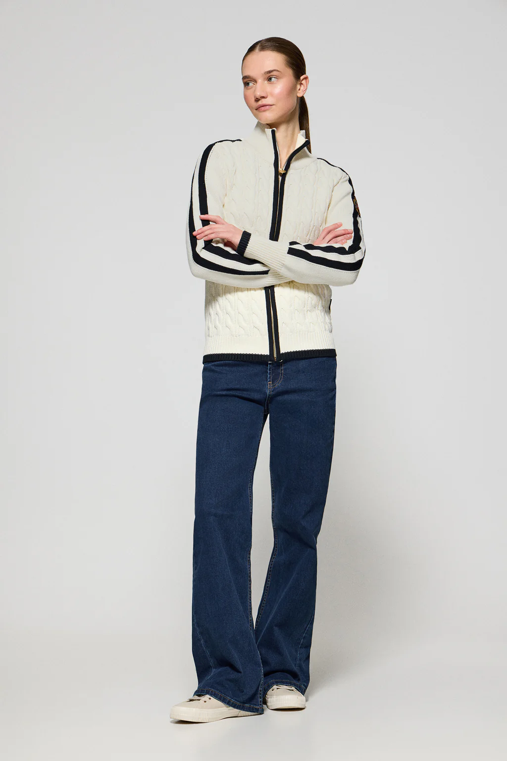 Beige cardigan with zip and Nautic Polo Club patch - Image 4