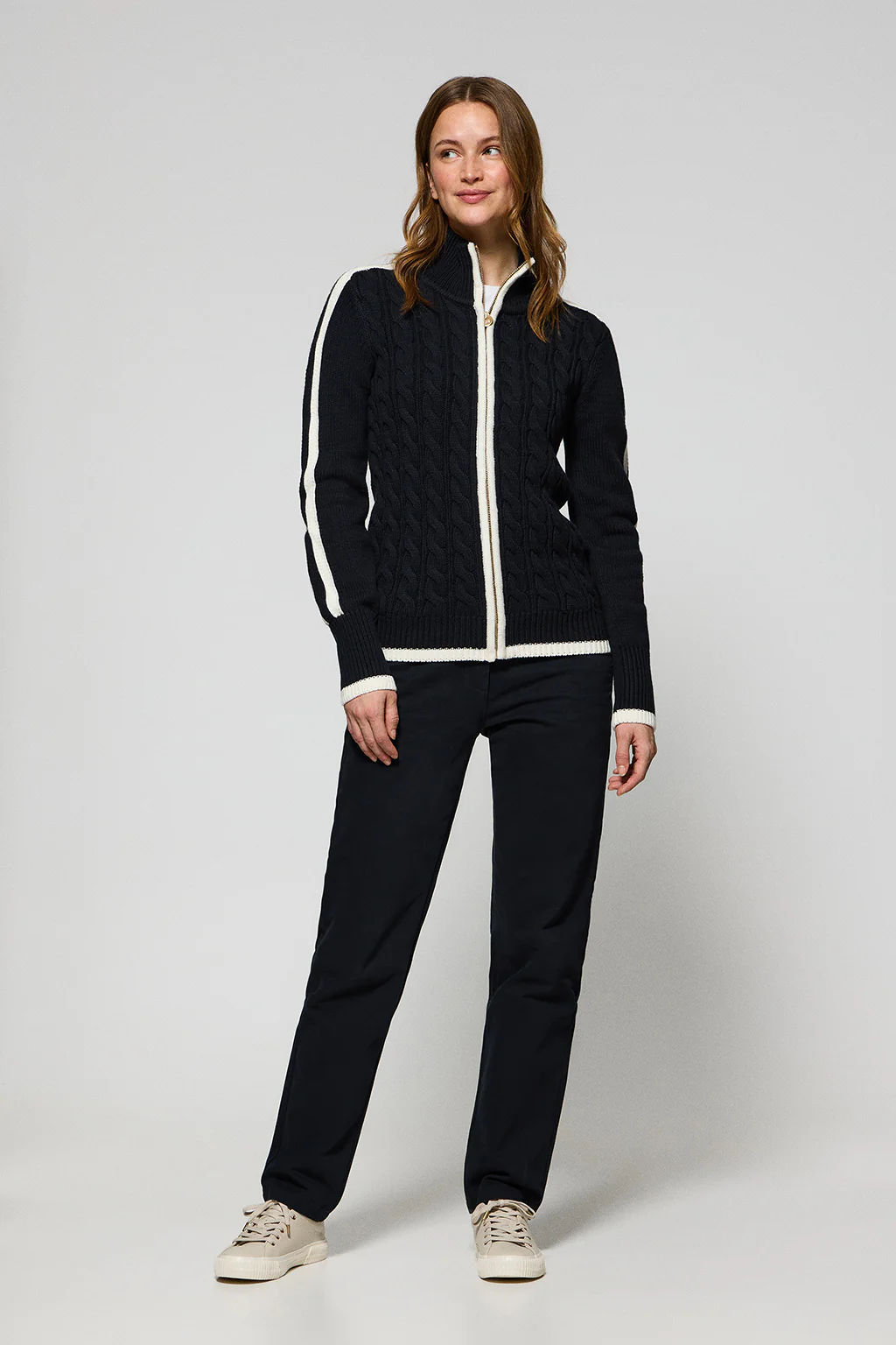 Navy-blue cardigan with zip and Nautic Polo Club patch - Image 4