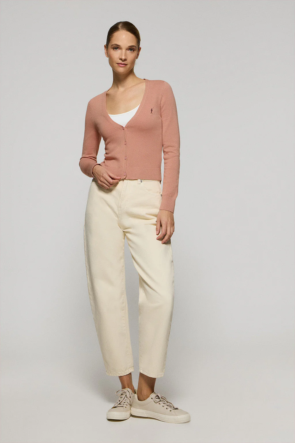 Pale-pink V-neck buttoned knit cardigan with Rigby Go logo - Image 3