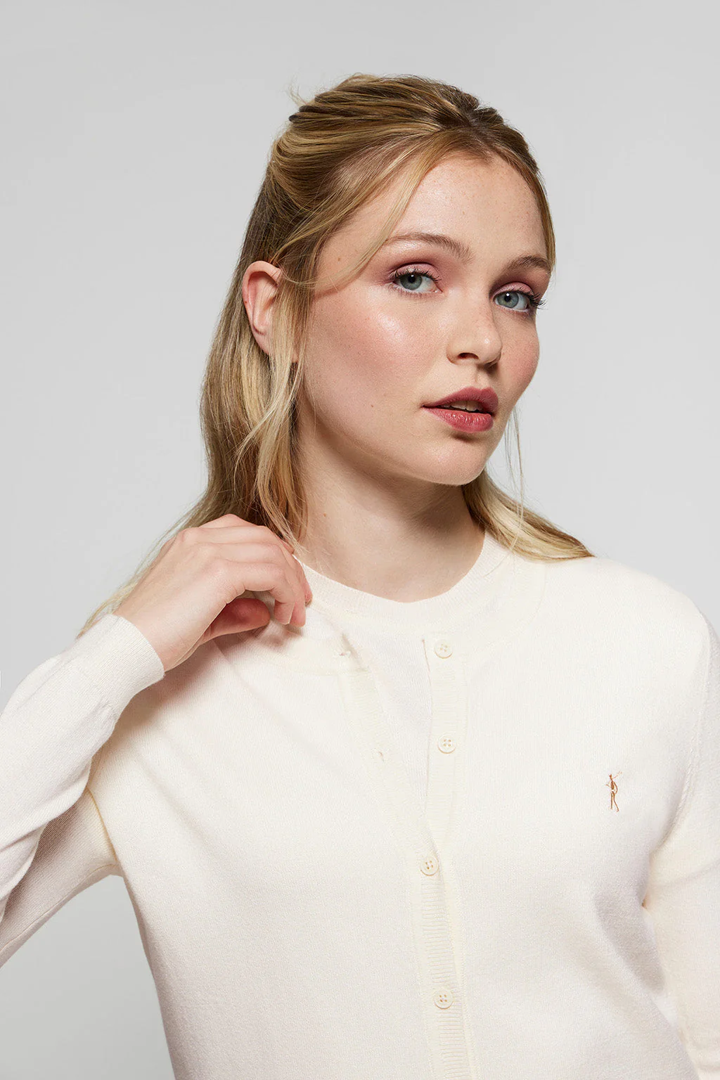 Beige knit cardigan with buttons and embroidered Rigby Go logo - Image 2