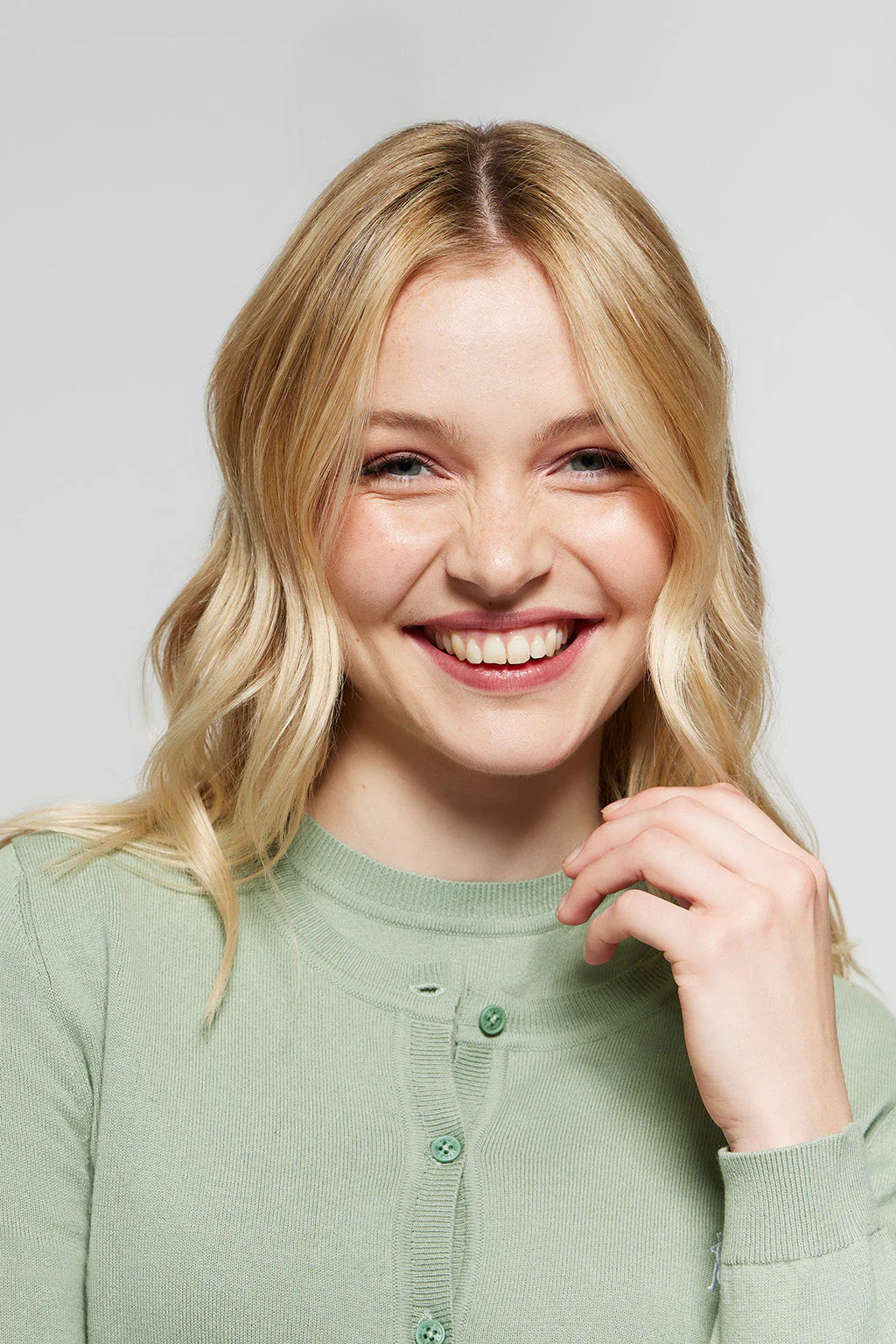 Jade-green knit cardigan with buttons and embroidered Rigby Go logo - Image 2