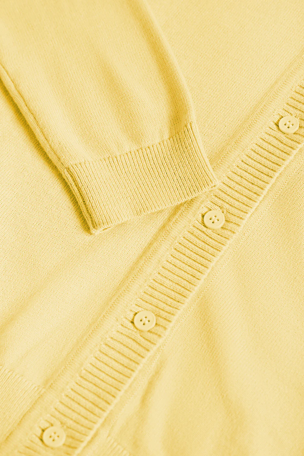 Light-yellow knit cardigan with buttons and embroidered Rigby Go logo - Image 7