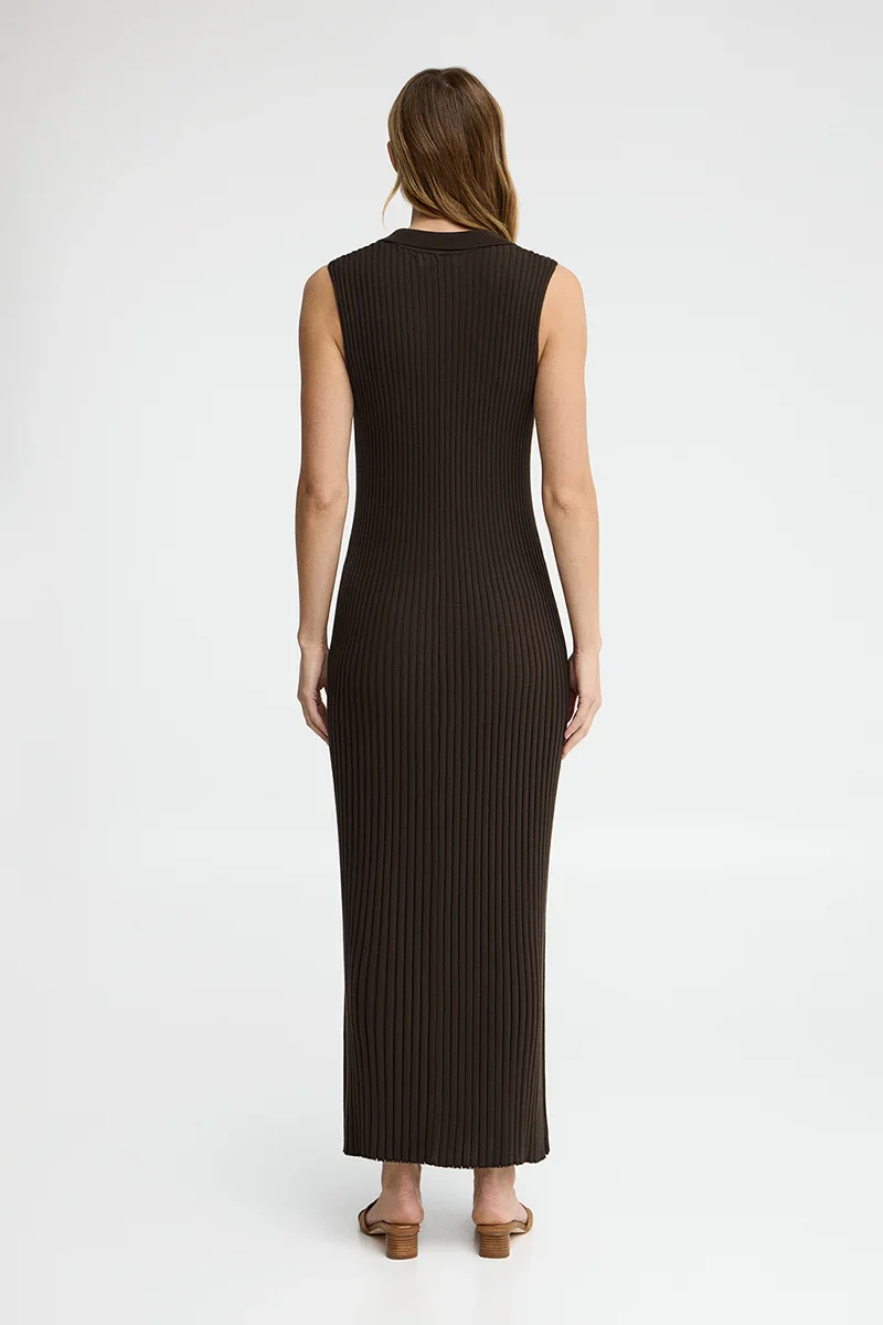 Dark-chocolate pleated sleeveless dress with Polo Club logo - Image 5