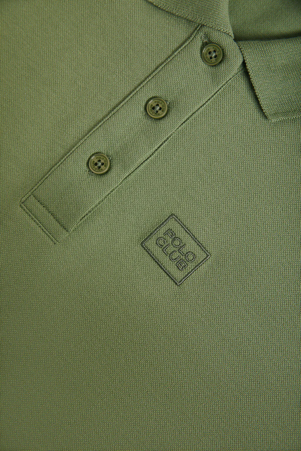 Green dolman-sleeve dress with embroidery in matching colour - Image 7