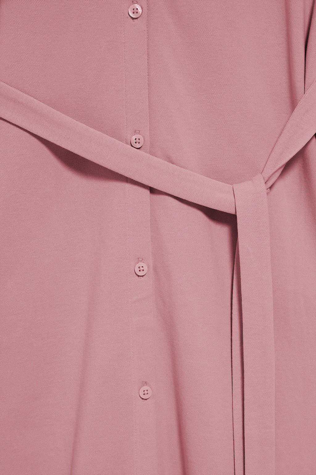 Dusty-pink sleeveless buttoned dress with embroidered monogram - Image 7