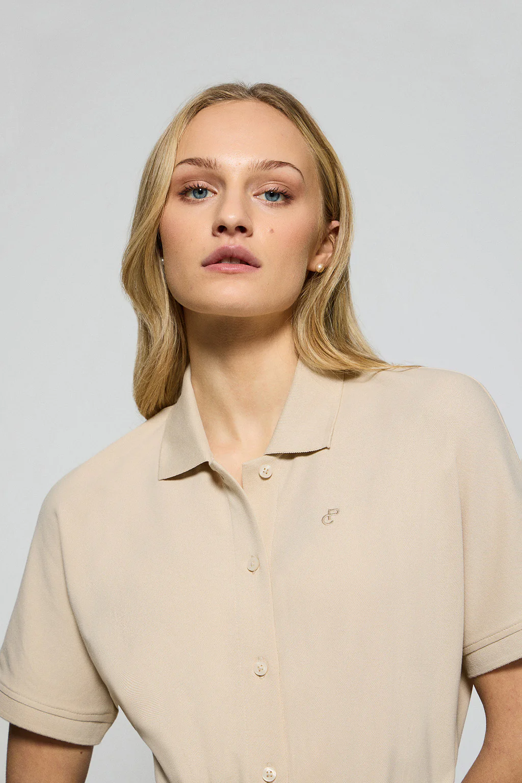 Beige buttoned dress with PC embroidery - Image 3