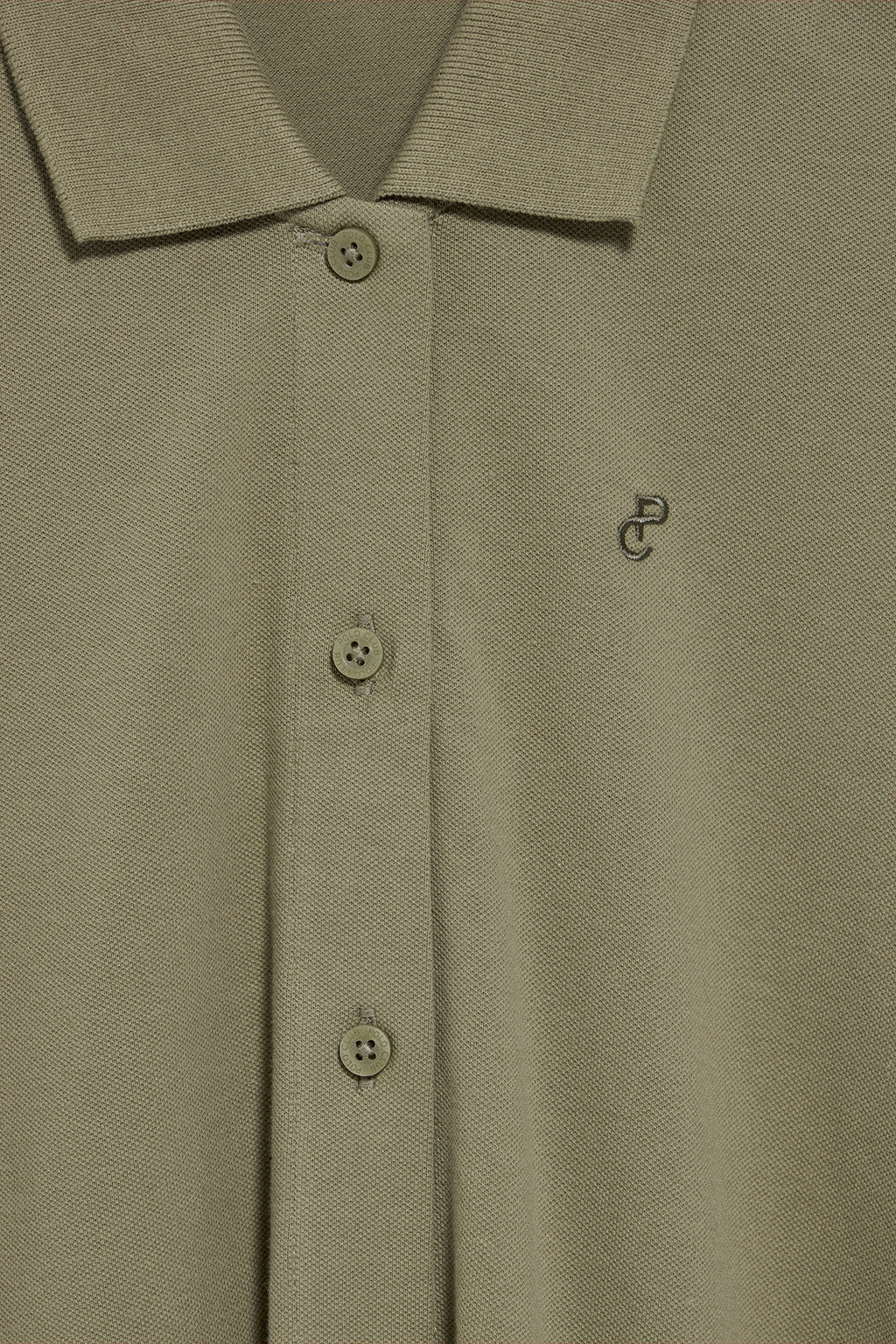 Green buttoned dress with PC embroidery - Image 6