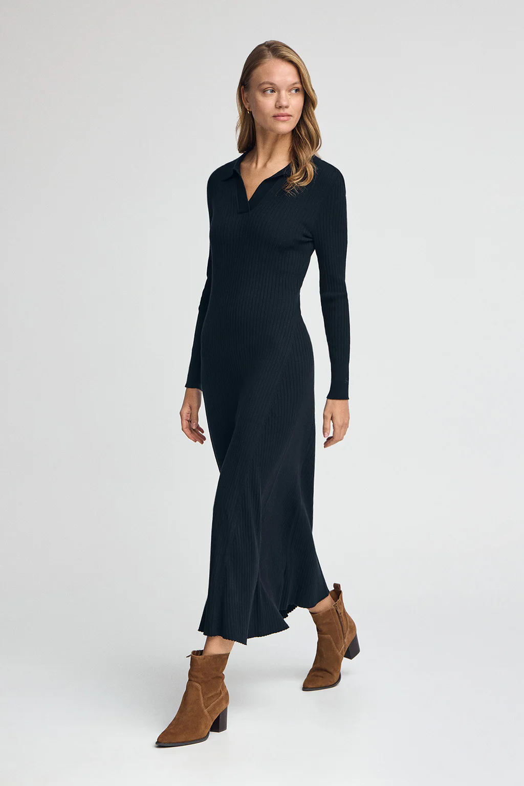 Navy-blue knit midi dress with Polo Club logo - Image 4