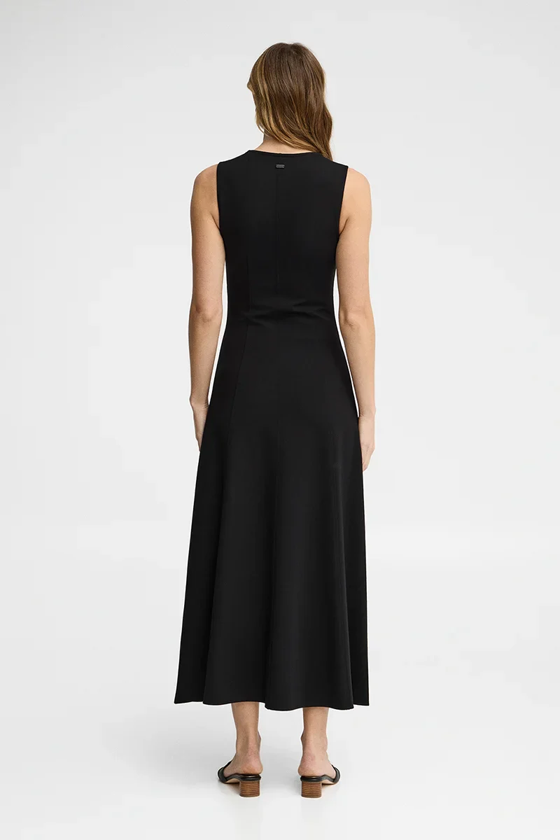 Black sleeveless V-neck dress with Polo Club logo - Image 5