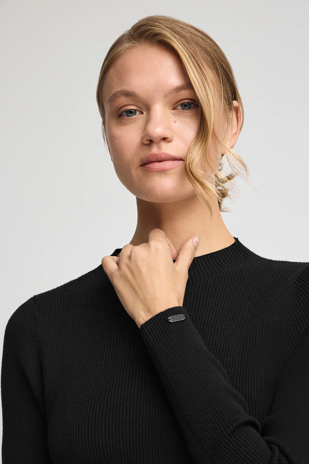Black mock-neck long dress with Polo Club logo - Image 3