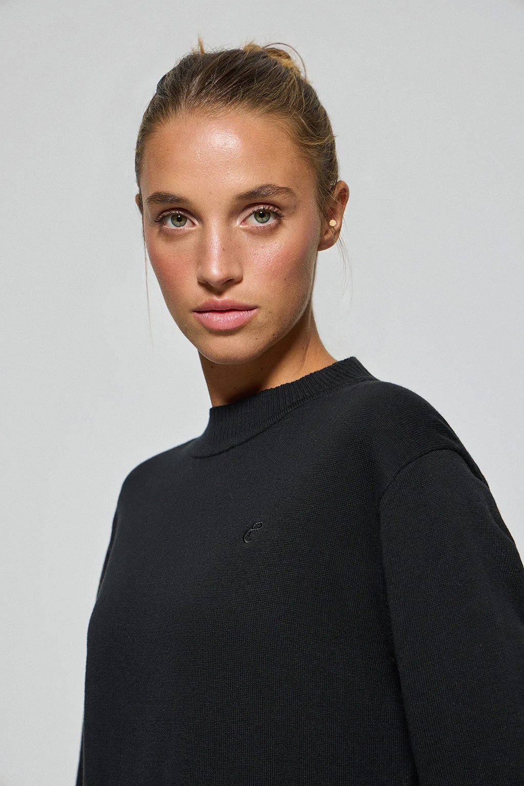 Black knit long dress Nara in plain fabric and monogram Polo Club embroidery - Image 5
