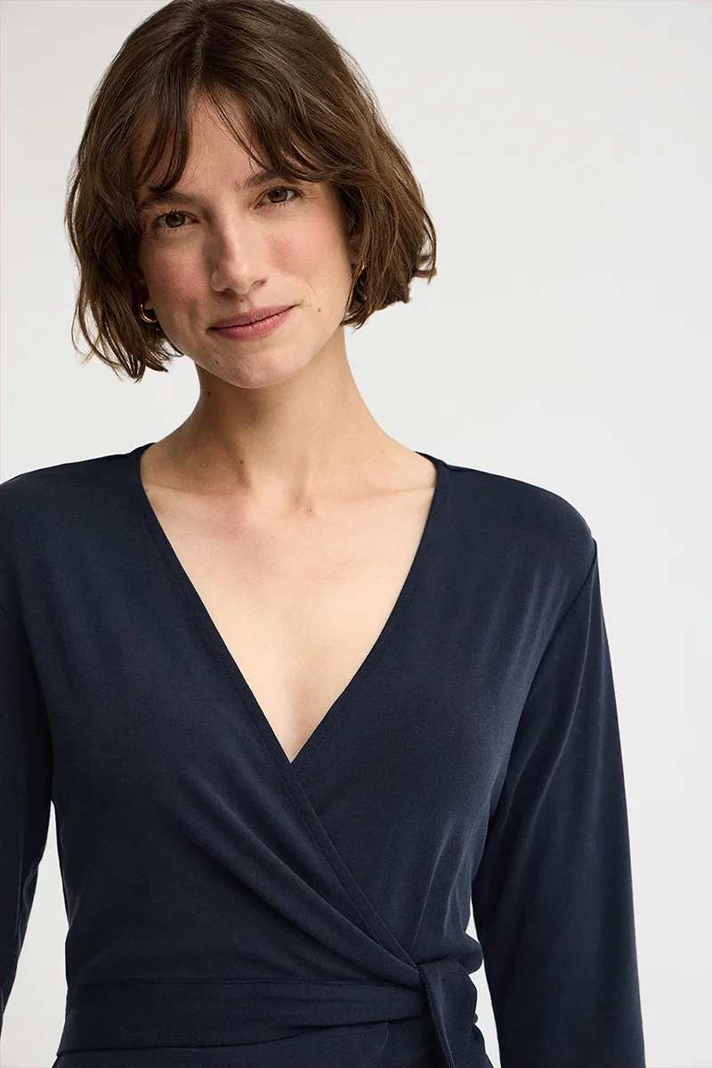 Navy-blue long-sleeve wrap dress with V-neck and Polo Club logo - Image 3