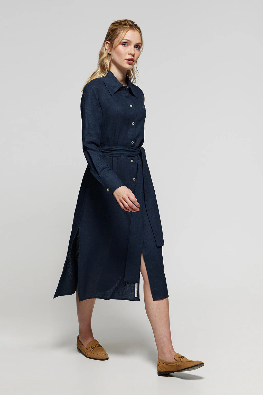 Navy-blue linen midi dress with Rigby Go embroidered detail - Image 3