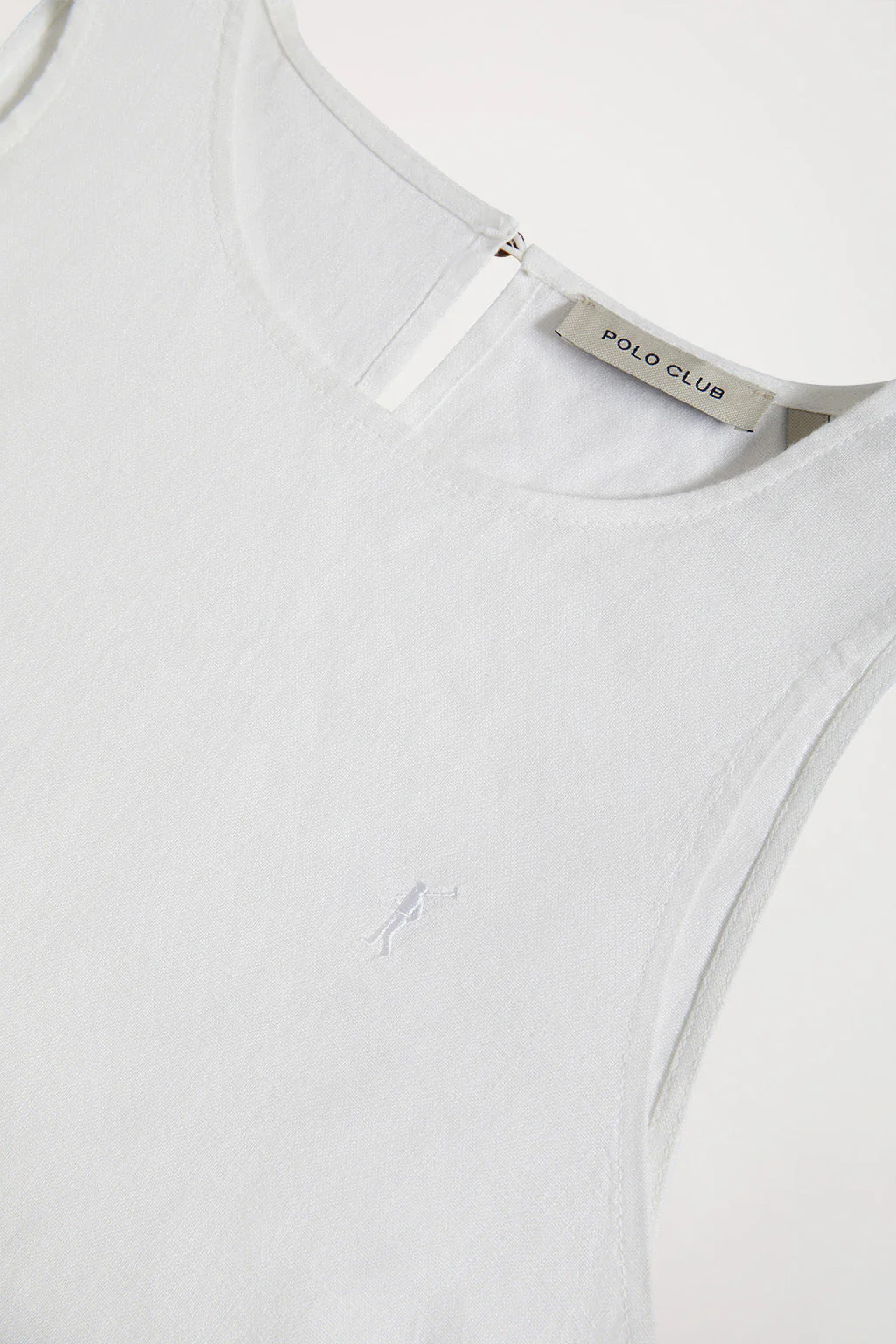 White sleeveless linen dress with Rigby Go logo - Image 7