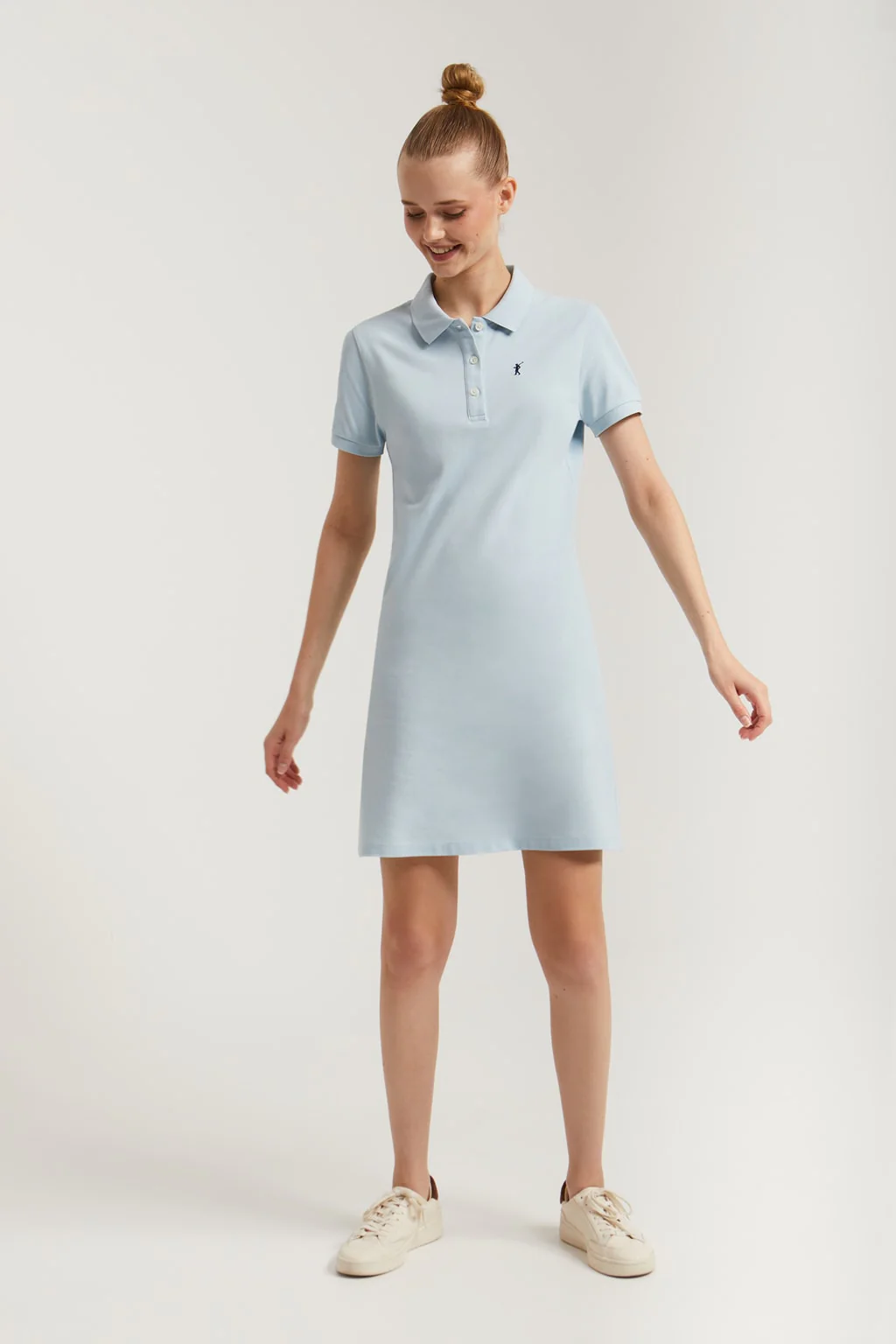 Sky-blue short-sleeve popover dress with Rigby Go embroidery - Image 4