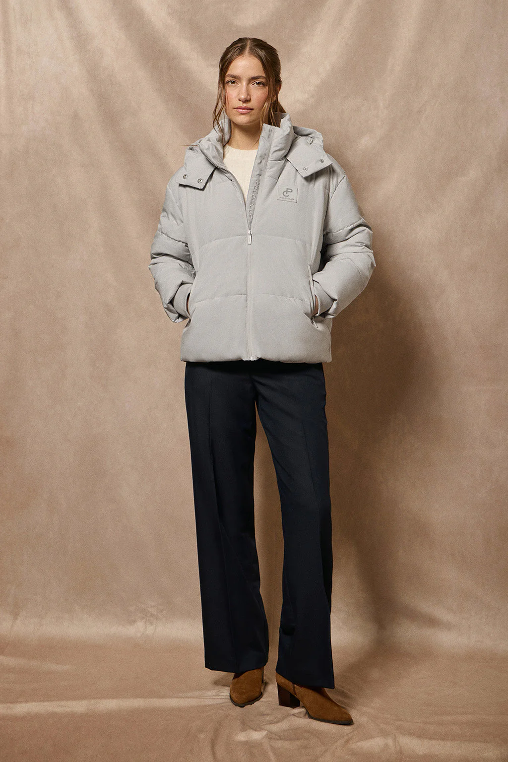 Grey short jacket Artic with fixed hood and Polo Club details - Image 4