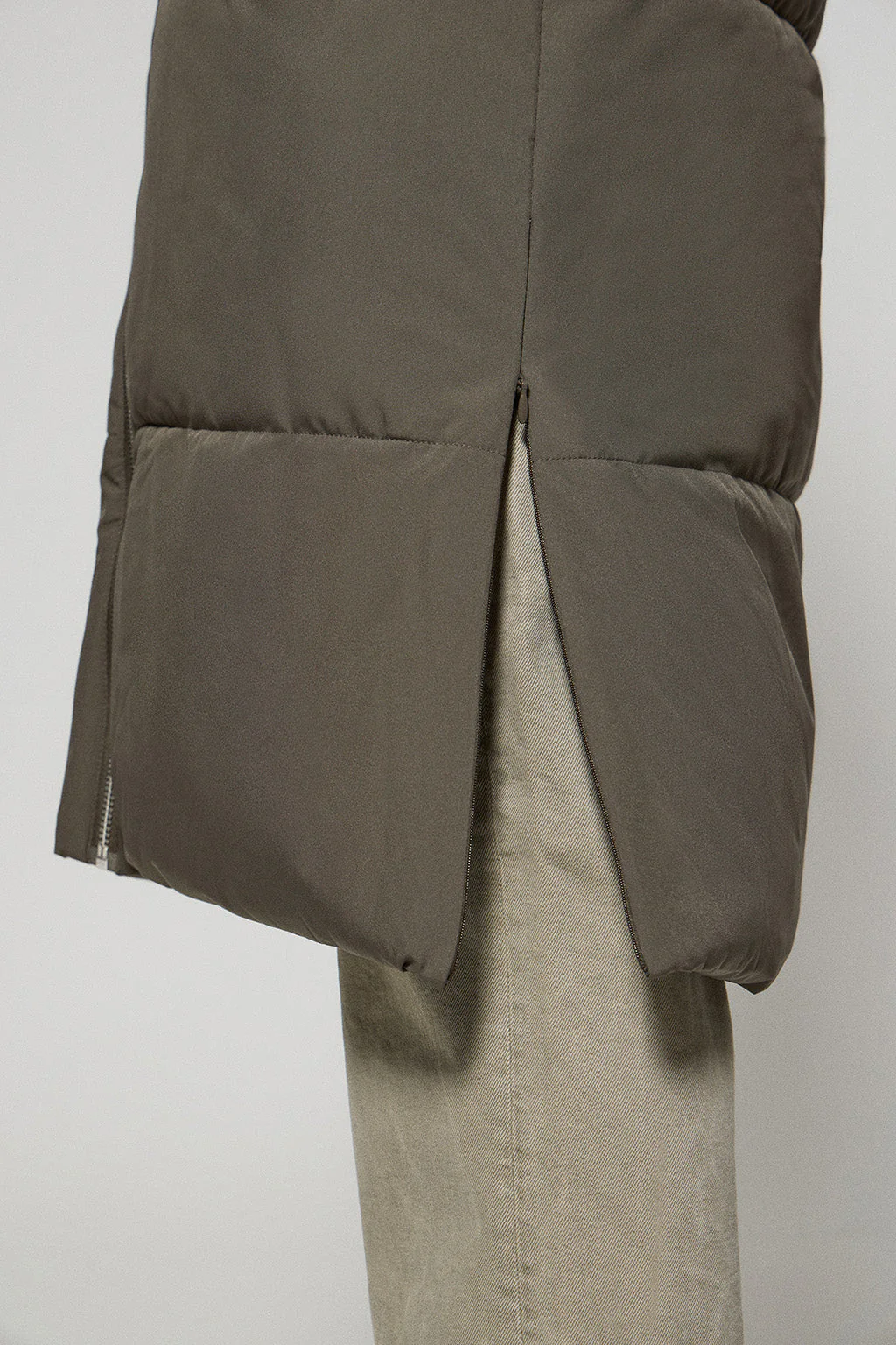 Green short coat Buenos Aires with fixed hood and Polo Club details - Image 4