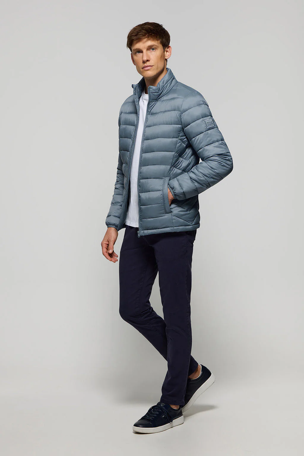Denim-blue ultralight Cabo jacket with logo - Image 2