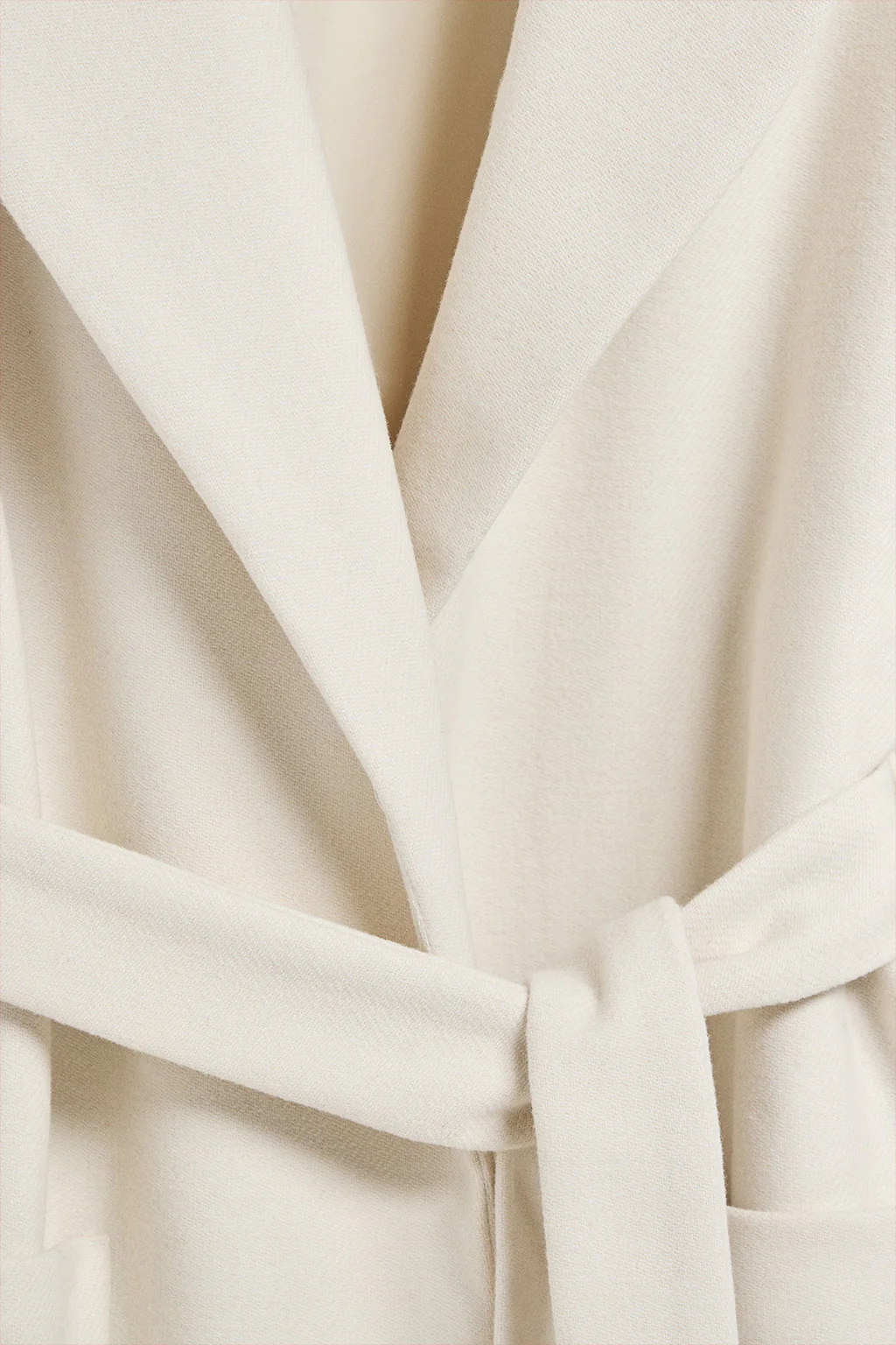 Beige long coat Carrie with Polo Club details - Image 10