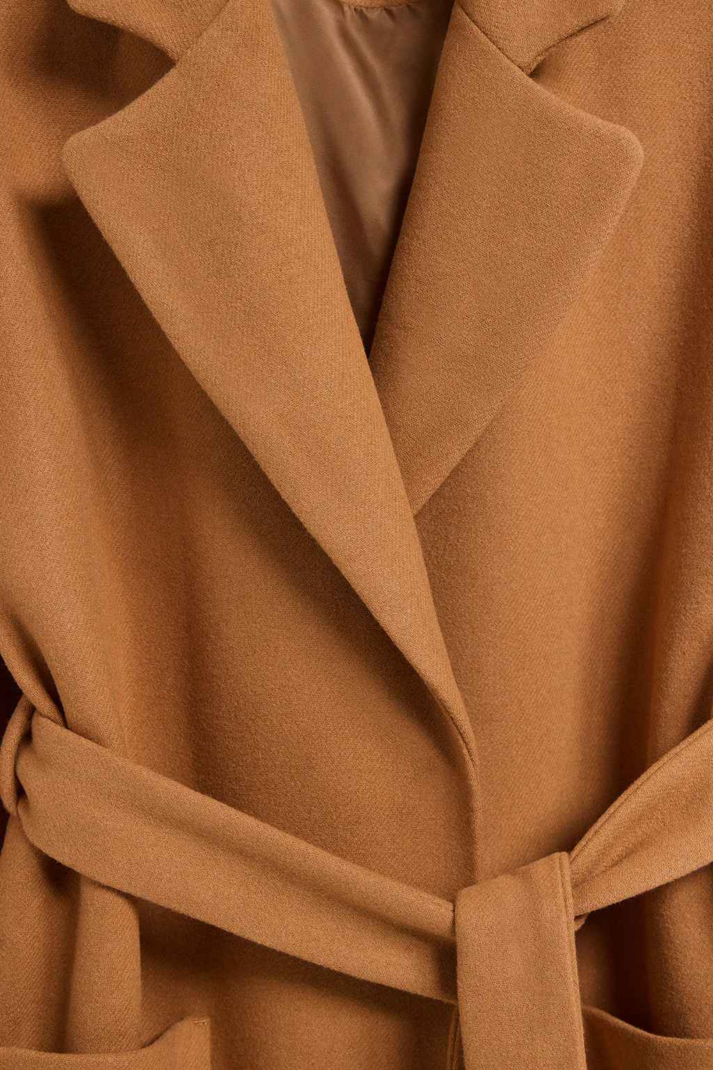 Camel long coat Carrie with Polo Club details - Image 10