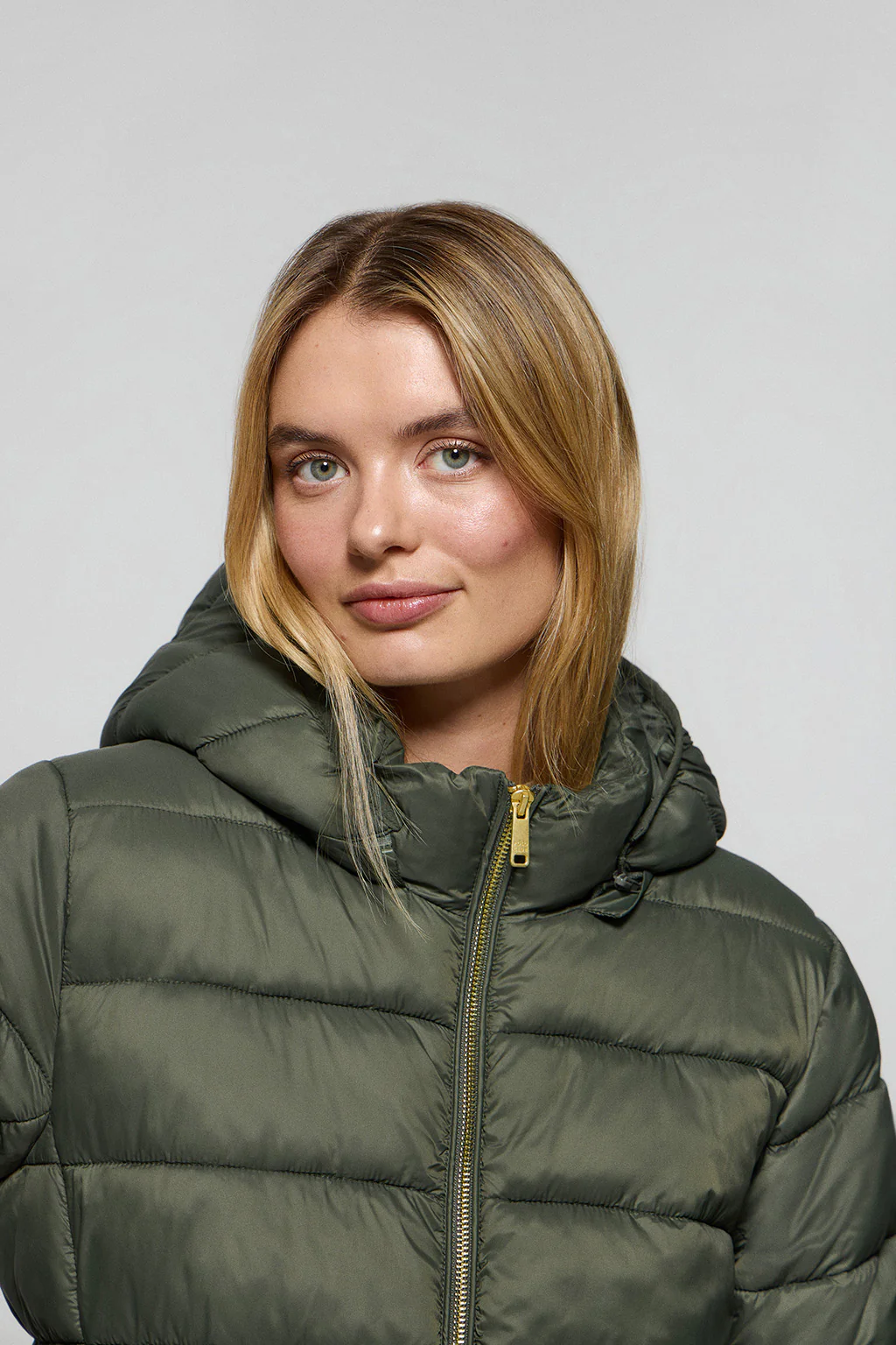 Green ultralight coat Cecilia with detachable hood and PC embroidery - Image 3