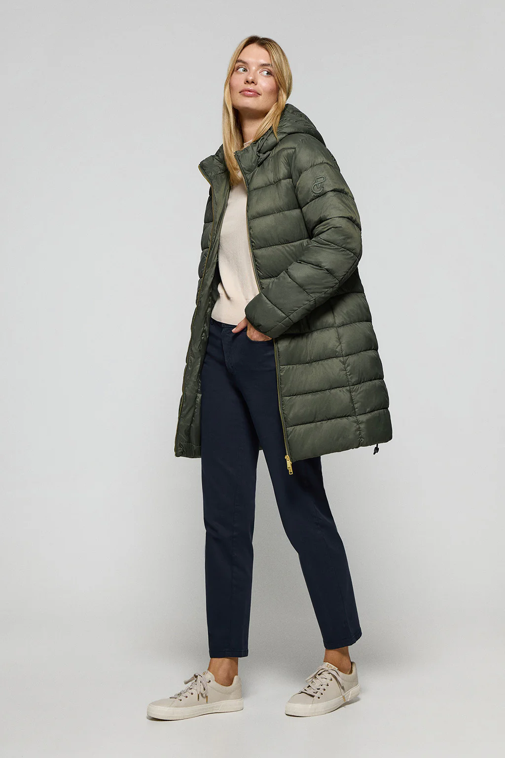 Green ultralight coat Cecilia with detachable hood and PC embroidery - Image 4