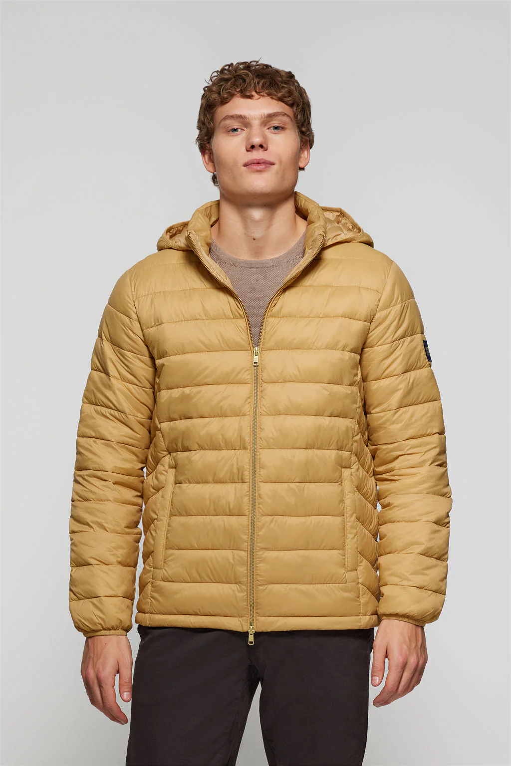 Camel ultralight Charles jacket with hood and Polo Club logo