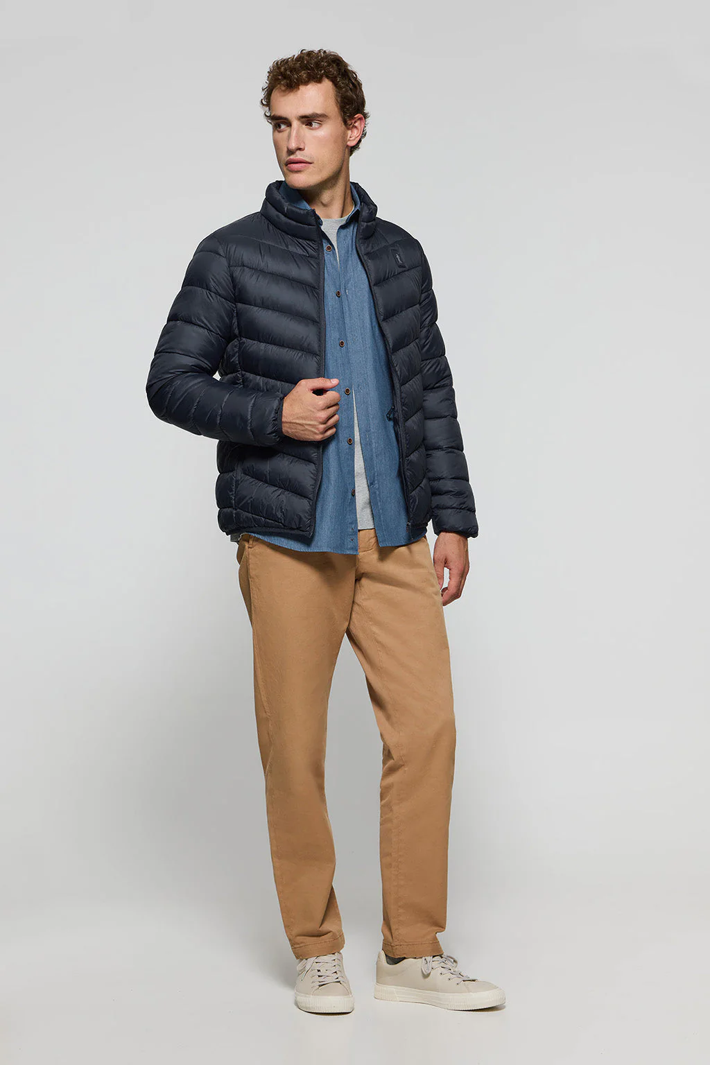 Navy-blue ultralight jacket Chase with Rigby Go patch - Image 3