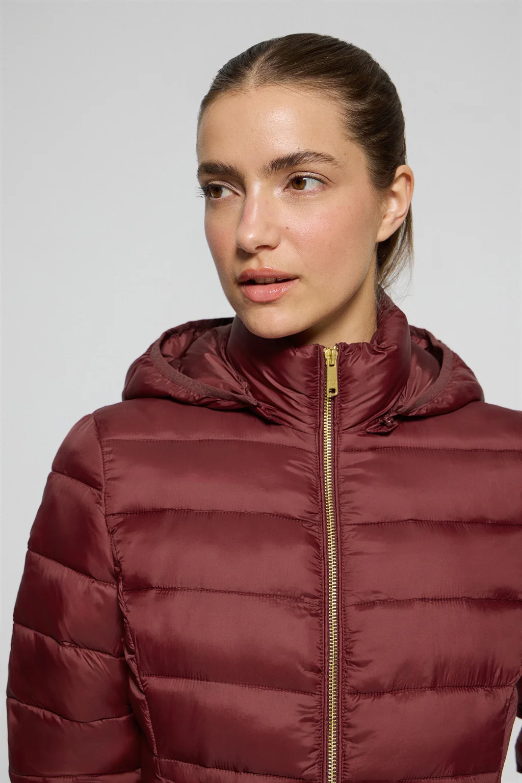 Maroon ultralight jacket Cintia with detachable hood and PC embroidery - Image 2