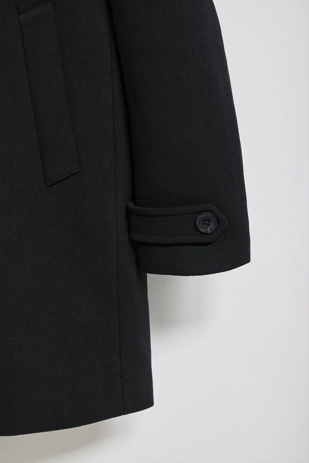 Black coat Claude with Polo Club details - Image 9