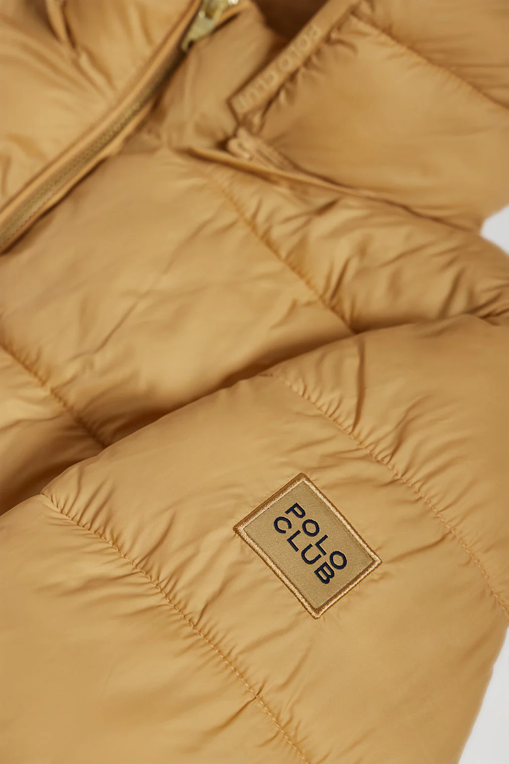 Camel ultralight Corinne coat with hood and Polo Club logo - Image 9
