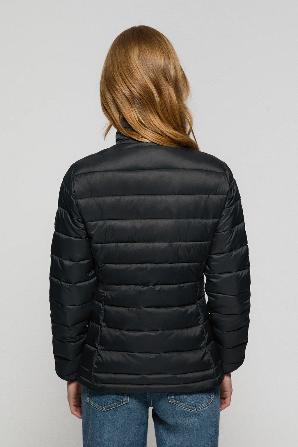 Black ultralight Costa jacket with logo - Image 5