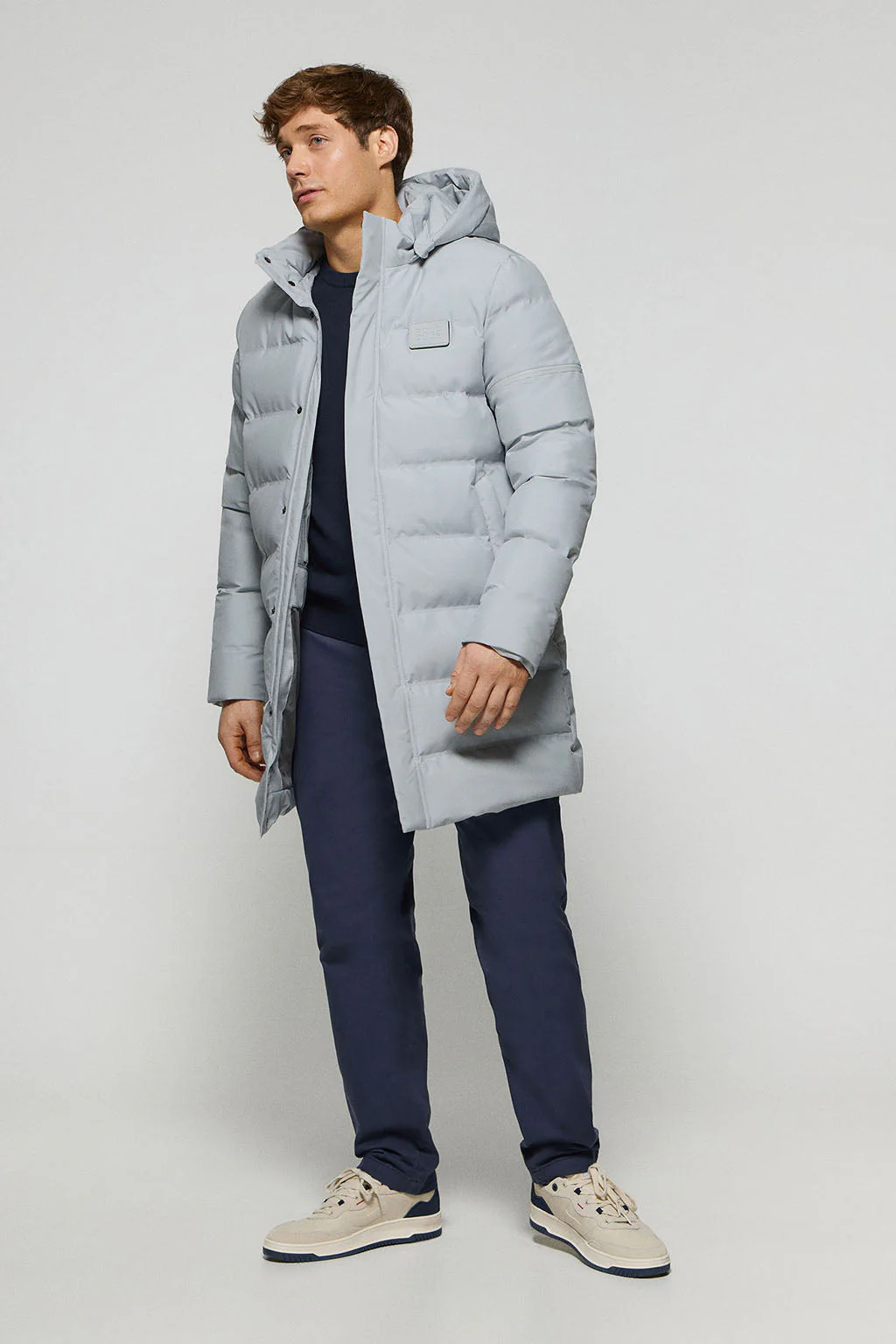 Grey coat Courchevel with detachable hood and Polo Club details - Image 2