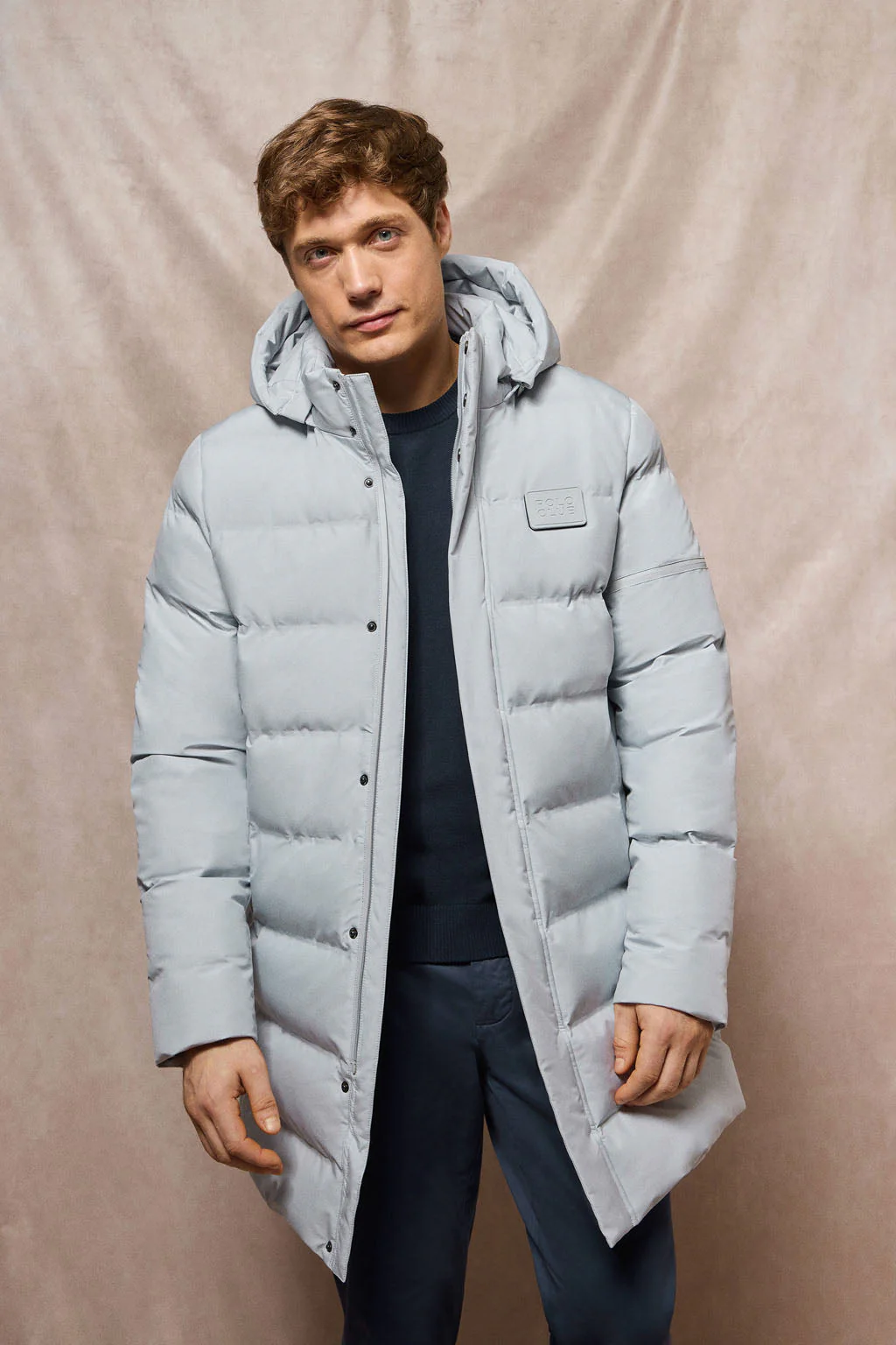 Grey coat Courchevel with detachable hood and Polo Club details - Image 6