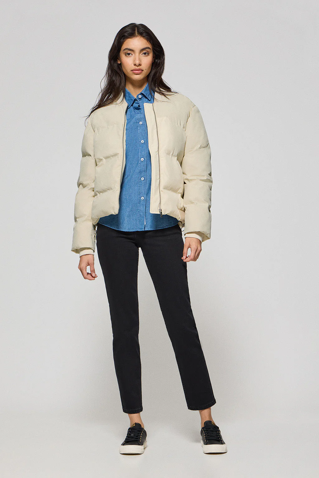Beige puffer bomber Dubai with Polo Club details - Image 4