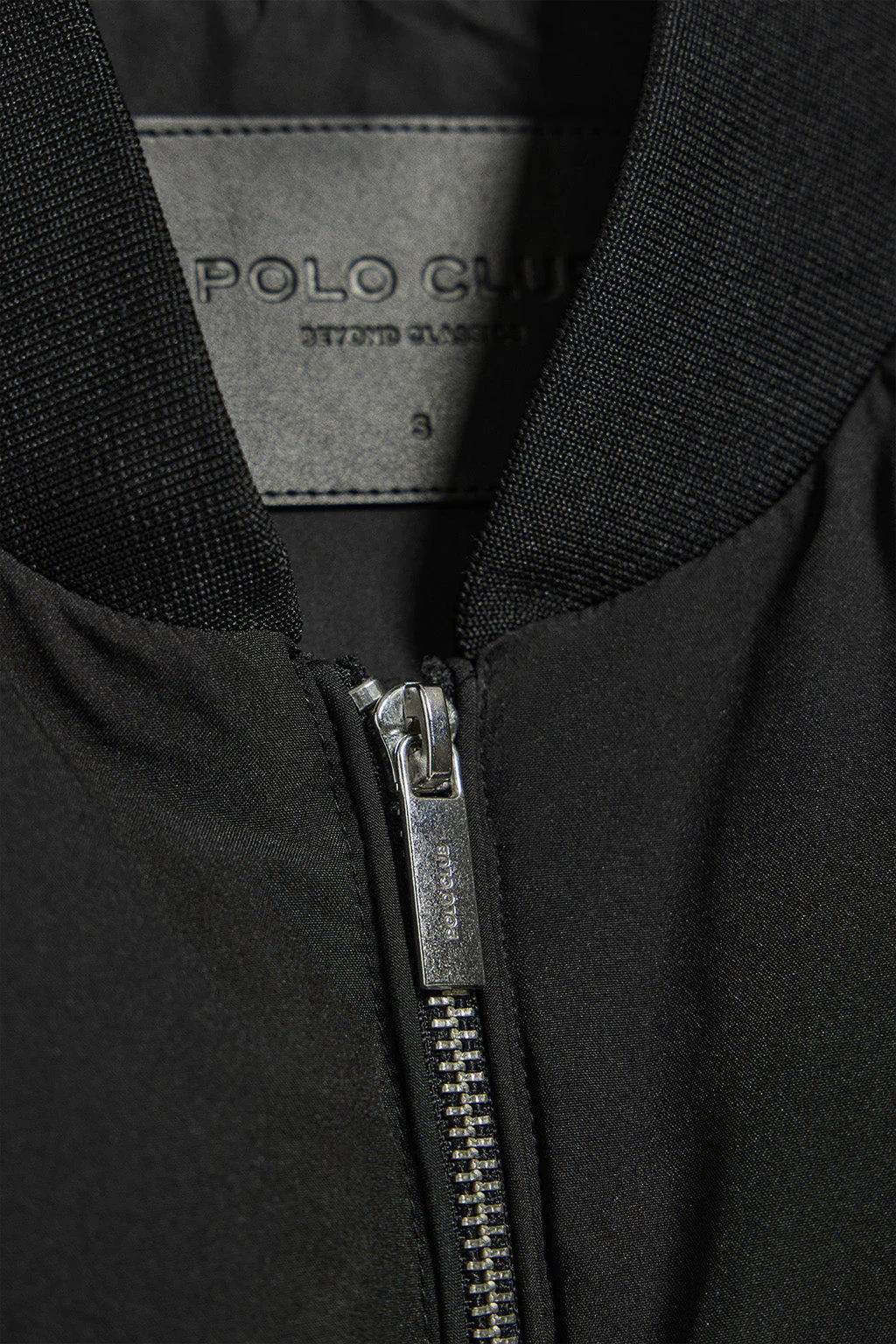 Black puffer bomber Dubai with Polo Club details - Image 8